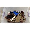 Image 4 : TOTE OF PLAYMOBIL #7292 TOYS & TOTE OF ASSEMBLED LEGO TOYS