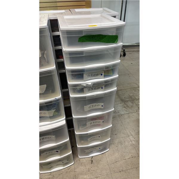 8-DRAWER ORGANIZER OF ASSORTED PLAYMOBIL ACCESSORIES