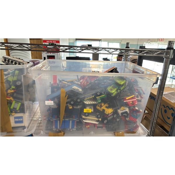 TOTE OF ASSORTED ASSEMBLED LEGO TOYS
