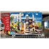 Image 4 : (3) ASSORTED PLAYMOBIL BUILDING TOYS