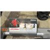Image 3 : LIFE FITNESS PLATE-LOADED ISO-LATERAL SEATED ROW MACHINE