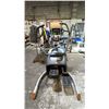 Image 2 : OCTANE FITNESS LATERALX ELLIPTICAL TRAINER