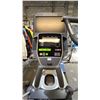Image 4 : OCTANE FITNESS LATERALX ELLIPTICAL TRAINER