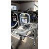 Image 1 : LIFE FITNESS CIRCUIT SERIES SQUAT MACHINE