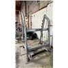 Image 3 : LIFE FITNESS SQUAT RACK