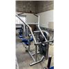 Image 2 : LIFE FITNESS CIRCUIT SERIES LAT PULLDOWN MACHINE