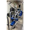 Image 3 : LIFE FITNESS CIRCUIT SERIES LAT PULLDOWN MACHINE
