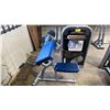 Image 1 : LIFE FITNESS CIRCUIT SERIES BICEPS CURL MACHINE