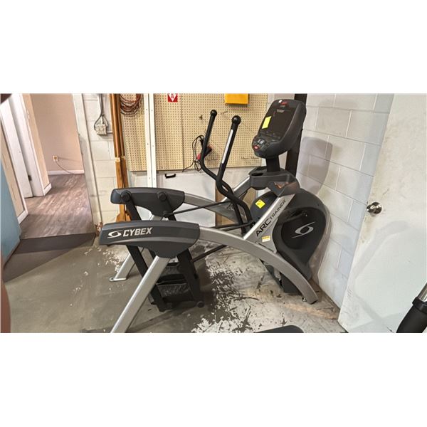 CYBEX TOTAL BODY ARC TRAINER