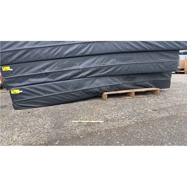 HEAVY DUTY FOAM GYM MAT 111" X 48" X 13"