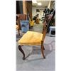 Image 3 : (4) VICTORIAN BALLOON BACK CHAIRS