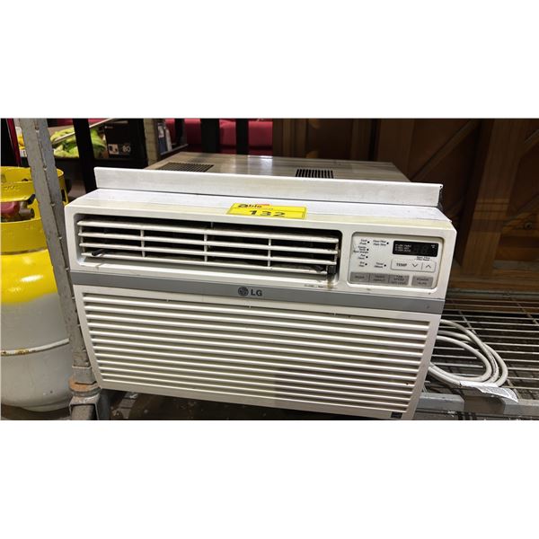 LG WINDOW MOUNTED AIR CONDITIONER