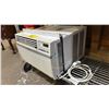 Image 2 : LG WINDOW MOUNTED AIR CONDITIONER