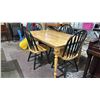 Image 2 : VINTAGE WOOD TABLE WITH (4) CHAIRS