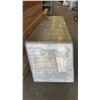 Image 4 : RIVETED ALUMINUM AVIATOR WING DESK