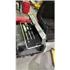 Image 3 : GRILLMATE PROPANE BARBECUE WITH GRILL TOOL SET *GRILL TOOL SET IS MISSING 2 PIECES*