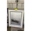 Image 1 : FRAMED ROBERT BATEMAN "GULLS ON PILINGS" PRINT