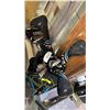 Image 2 : POWERBILT TPX GOLF BAG WITH CLUBS