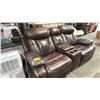 Image 2 : 2-SEAT LEATHER POWER RECLINING SOFA WITH CENTER CONSOLE