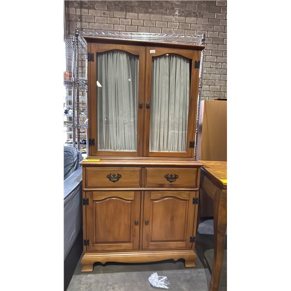 KNECHTEL FURNITURE 2-PIECE NARROW BUFFET & HUTCH