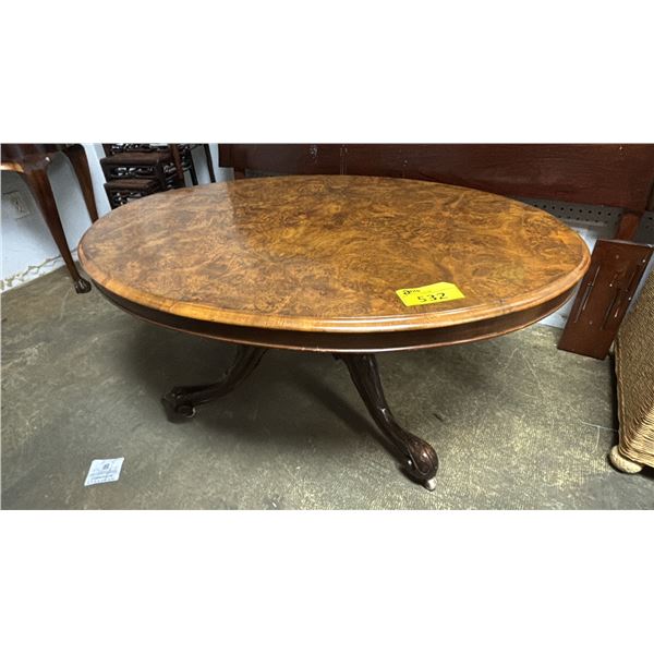 VINTAGE WOOD COFFEE TABLE ON CASTERS