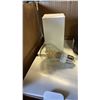 Image 3 : BOX OF 5W LED LIGHT BULBS & GROUND MOUNTED RECESSED OUTDOOR LIGHTS