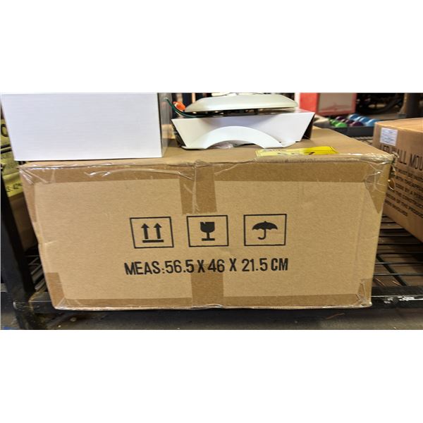 BOX OF 6" WHITE LED LOW PROFILE DISK LIGHTS