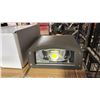 Image 2 : BOX OF YIGEDA 40W FULL CUTOFF WALL PACK LIGHTS