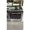 Image 1 : WHIRPOOL 5 BURNER FLAT TOP RANGE WITH HYBRID CONVECTION OVEN