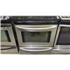 Image 3 : KENMORE 5 BURNER FLAT TOP RANGE WITH BRIDGE ELEMENT & HYBRID CONVECTION OVEN