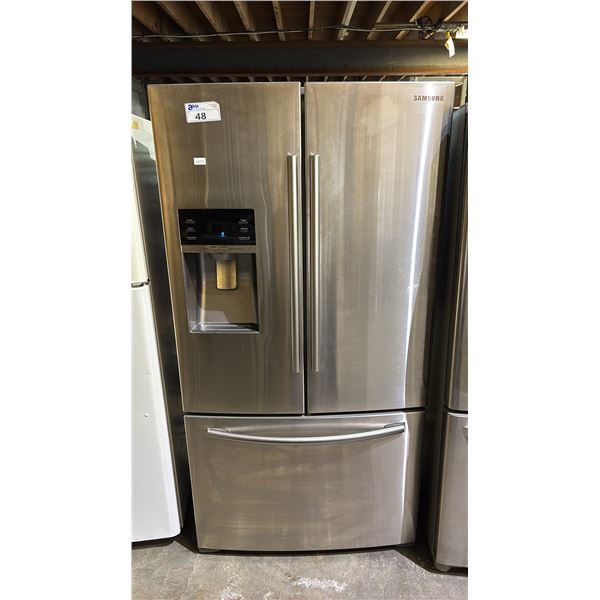 SAMSUNG 36" WIDE STAINLESS STEEL FRENCH DOOR FRIDGE WITH BOTTOM FREEZER DRAWER