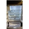 Image 2 : SAMSUNG 36" WIDE STAINLESS STEEL FRENCH DOOR FRIDGE WITH BOTTOM FREEZER DRAWER