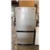 Image 1 : SAMSUNG 32" WIDE STAINLESS STEEL SWING DOOR FRIDGE WITH BOTTOM FREEZER DOOR & CHILD LOCK