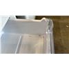 Image 5 : SAMSUNG 32" WIDE STAINLESS STEEL SWING DOOR FRIDGE WITH BOTTOM FREEZER DOOR & CHILD LOCK