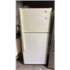 Image 1 : LG 30"WIDE SWING DOOR FRIDGE WITH TOP FREEZER