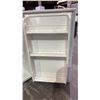 Image 3 : DANBY DIPLOMAT MINI FRIDGE