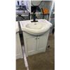 Image 1 : 24" BATHROOM VANITY WITH OVAL BASIN SINK