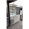 Image 2 : DIAMOND GROUP STAINLESS STEEL REFRIGERATED DISPLAY CASE