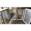Image 5 : DIAMOND GROUP STAINLESS STEEL REFRIGERATED DISPLAY CASE