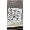 Image 8 : DIAMOND GROUP STAINLESS STEEL REFRIGERATED DISPLAY CASE