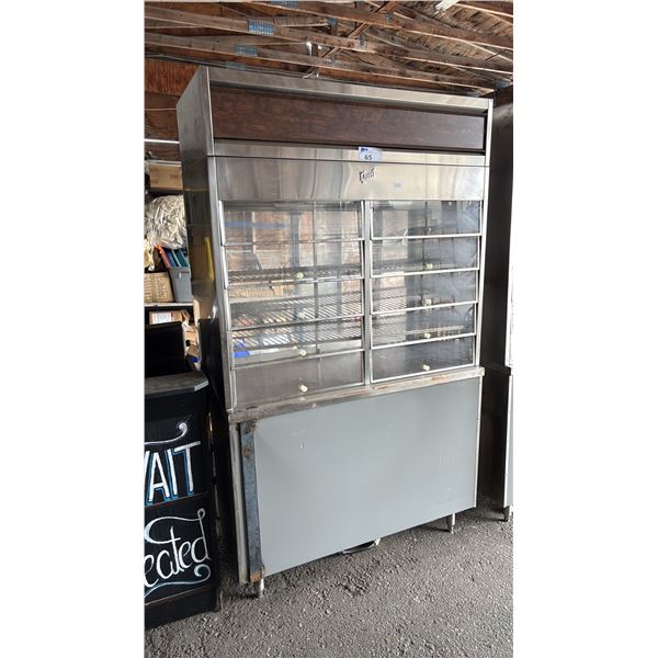 QUEST STAINLESS STEEL REFRIGERATED DISPLAY CASE