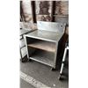 Image 2 : STAINLESS STEEL 3-TIER MOBILE PREP TABLE