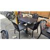 Image 1 : 32" X 26" WOOD TABLE WITH 4 CHAIRS