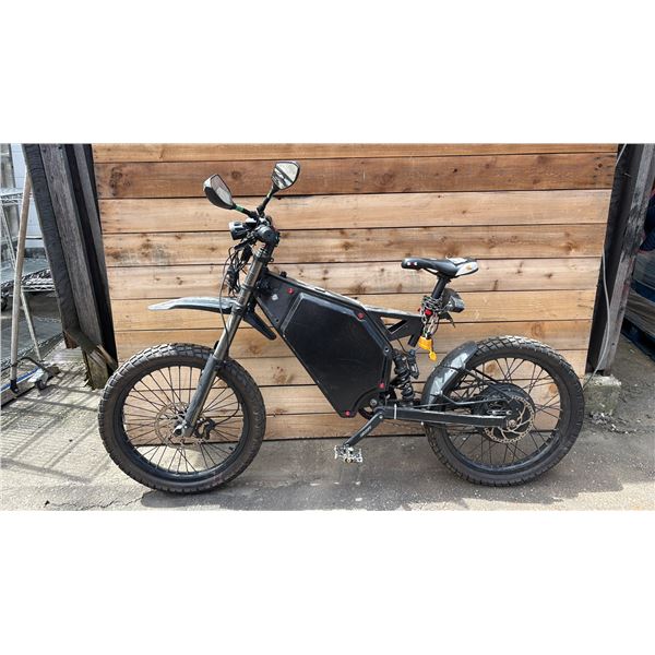 LASKO ELECTRIC BICYCLE: *NO CHARGING CABLE*