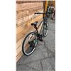 Image 3 : GARNEAU PETITE QUEEN 21 SPEED BICYCLE