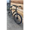 Image 2 : NO NAME BLACK 21-SPEED BICYCLE