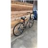 Image 3 : INFINITY BOSS-THREE DISC 7-SPEED BICYCLE *NO RIGHT HANDLE BRAKE TRIGGER/SLIPPED CHAIN*