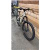 Image 2 : KONA STUFF 24-SPEED BICYCLE