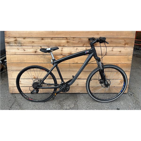 BMW M 21 SPEED BICYCLE *REAR BRAKE DOESN'T WORK*
