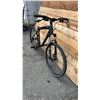 Image 2 : BMW M 21 SPEED BICYCLE *REAR BRAKE DOESN'T WORK*